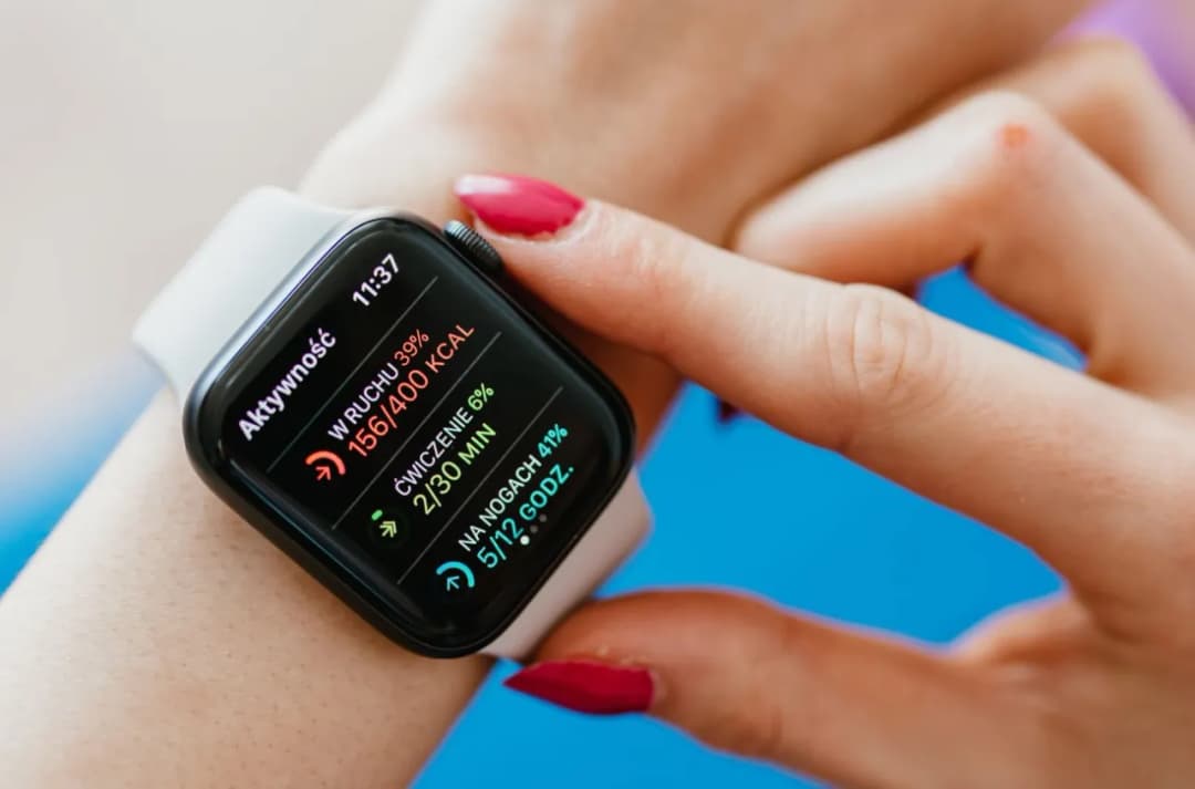 Najlepsze smartwatche damskie: jak wybrać idealny model dla siebie